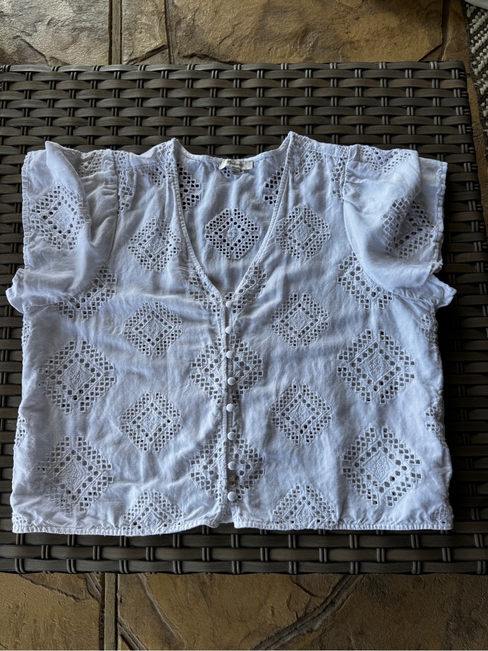 Madewell Eyelet Flutter-Sleeve Top White Linen Blend Button Front Blouse XL - Picture 14 of 15
